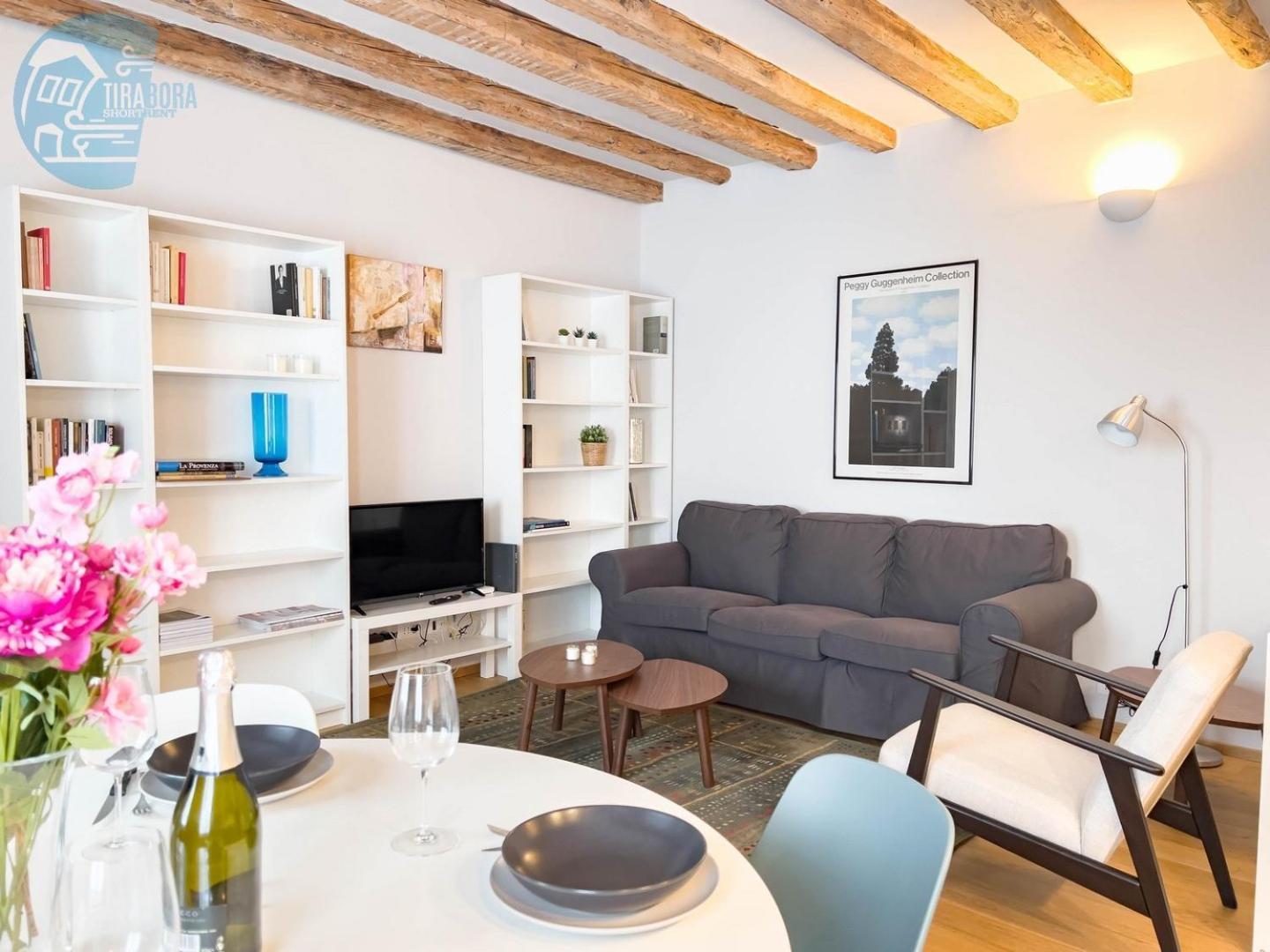 Mazzini 9 Tirabora Short Rent Apartment Trieste Exterior photo