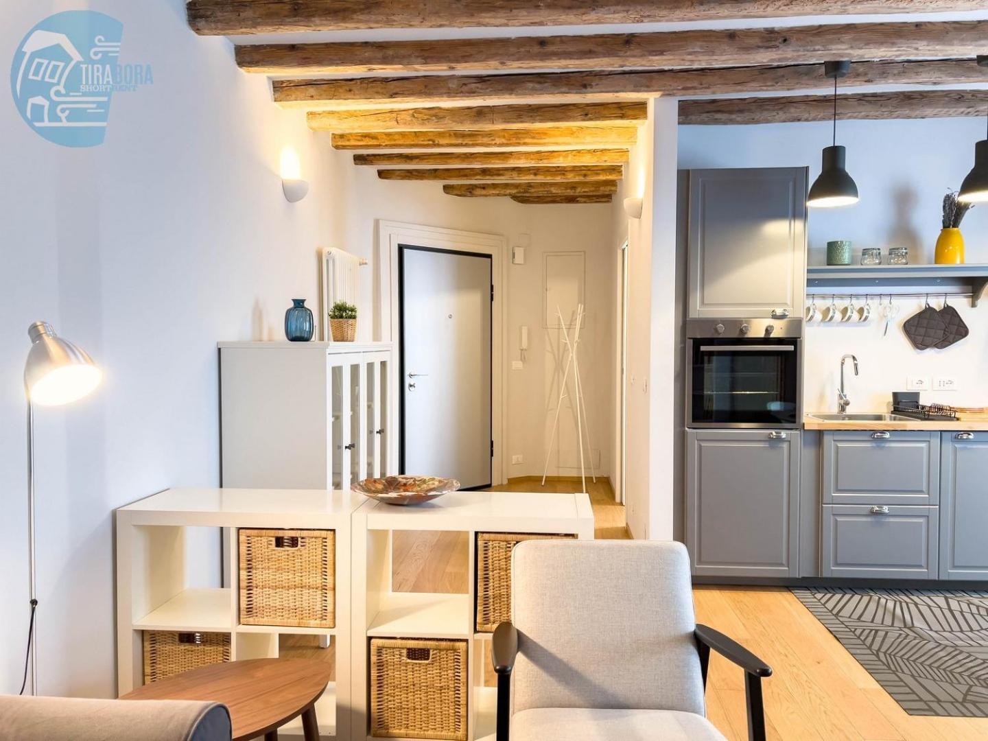 Mazzini 9 Tirabora Short Rent Apartment Trieste Exterior photo